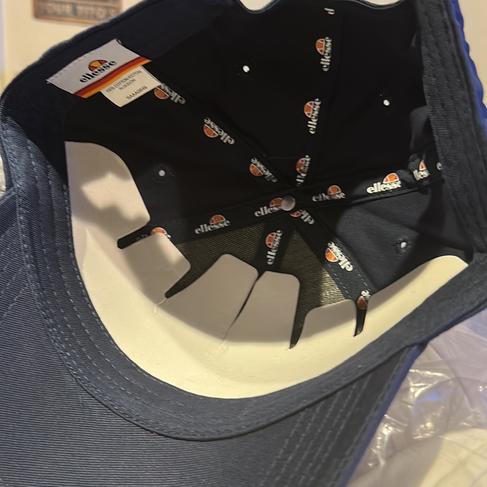 ELLESSE - RagUsa Cap / Hat. Navy Blue / Black or White - 1 size fits most 1 - Picture 4 of 9